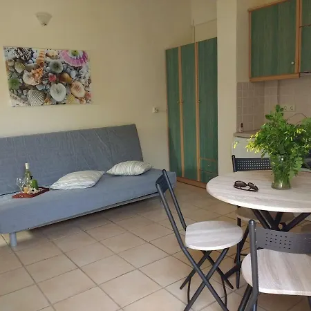 Ligustro Apartment Lefkada City